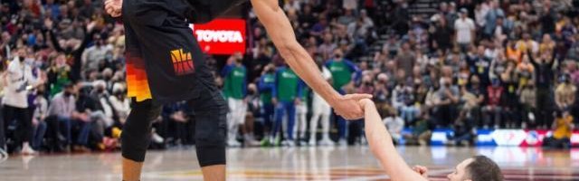 开云娱乐-来年一月两战勇士两战太阳 爵士即将迎来真正考验